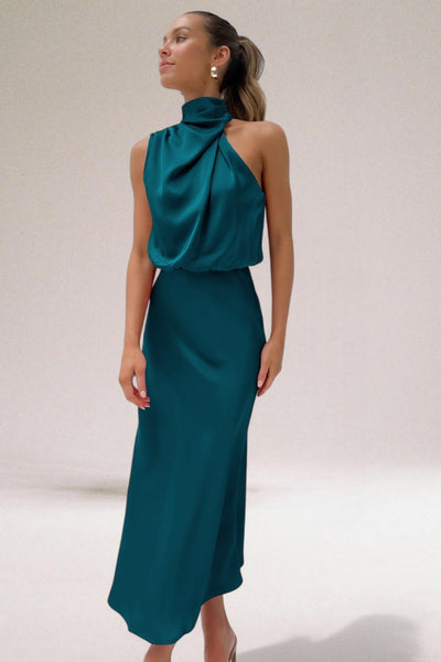 Flavia ™ | Robe Satin Élégance avec Décolleté Licou