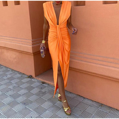 Maria ™ | Robe de fête avec décolleté profond