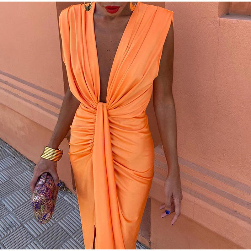 Maria ™ | Robe de fête avec décolleté profond