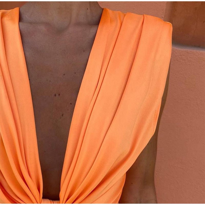 Maria ™ | Robe de fête avec décolleté profond