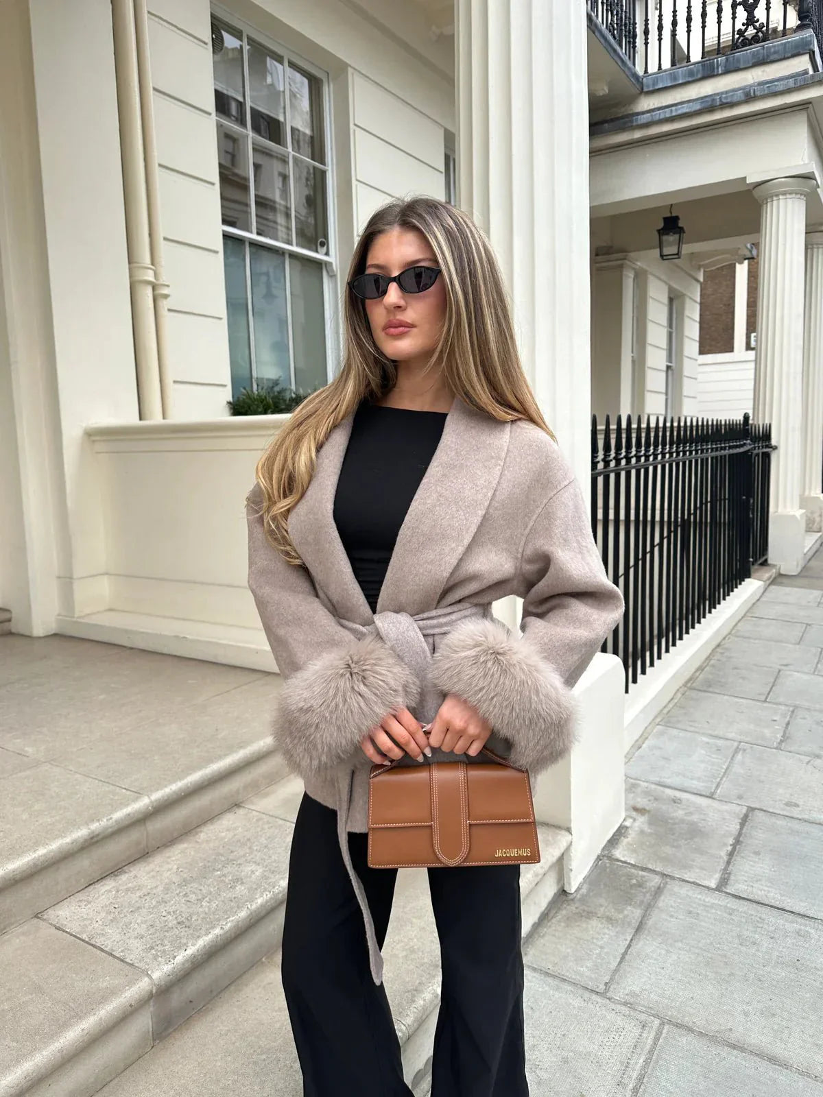 Grâce Arctique™ | Élégant manteau en laine pour femmes